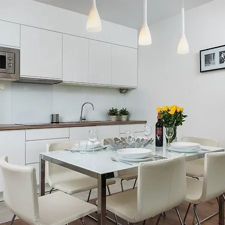Apartment Waterlane Pool & Gym *