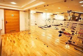 Waterlane Pool & Gym 格但斯克