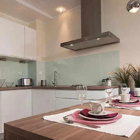 Waterlane Pool & Gym *