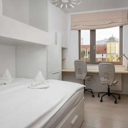 Waterlane Pool & Gym *