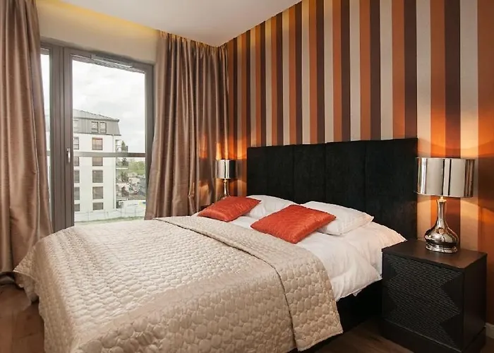 Waterlane Pool & Gym